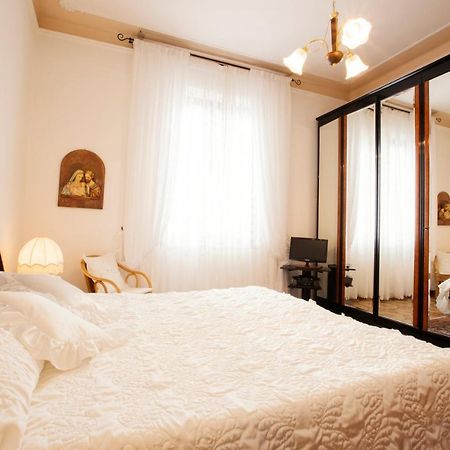 Room Cavour, nearby Cinqueterre La Spezia Extérieur photo
